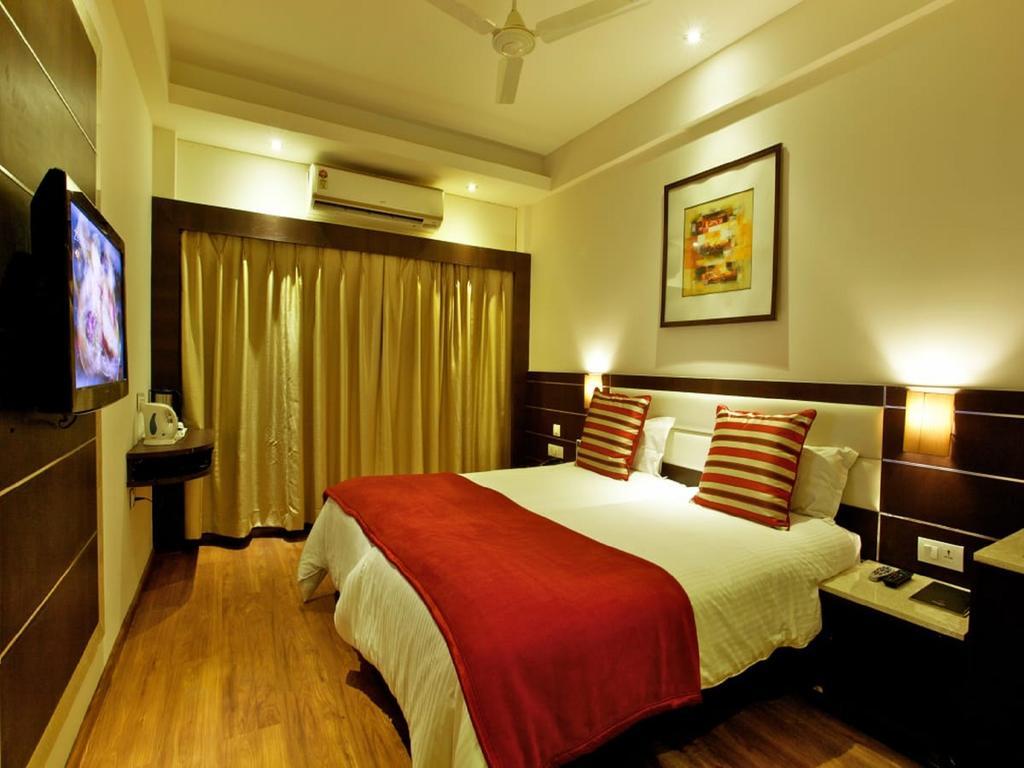 Surya Royal Hotel Kota  Extérieur photo