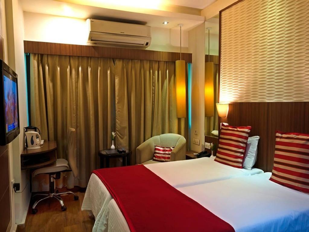 Surya Royal Hotel Kota  Extérieur photo